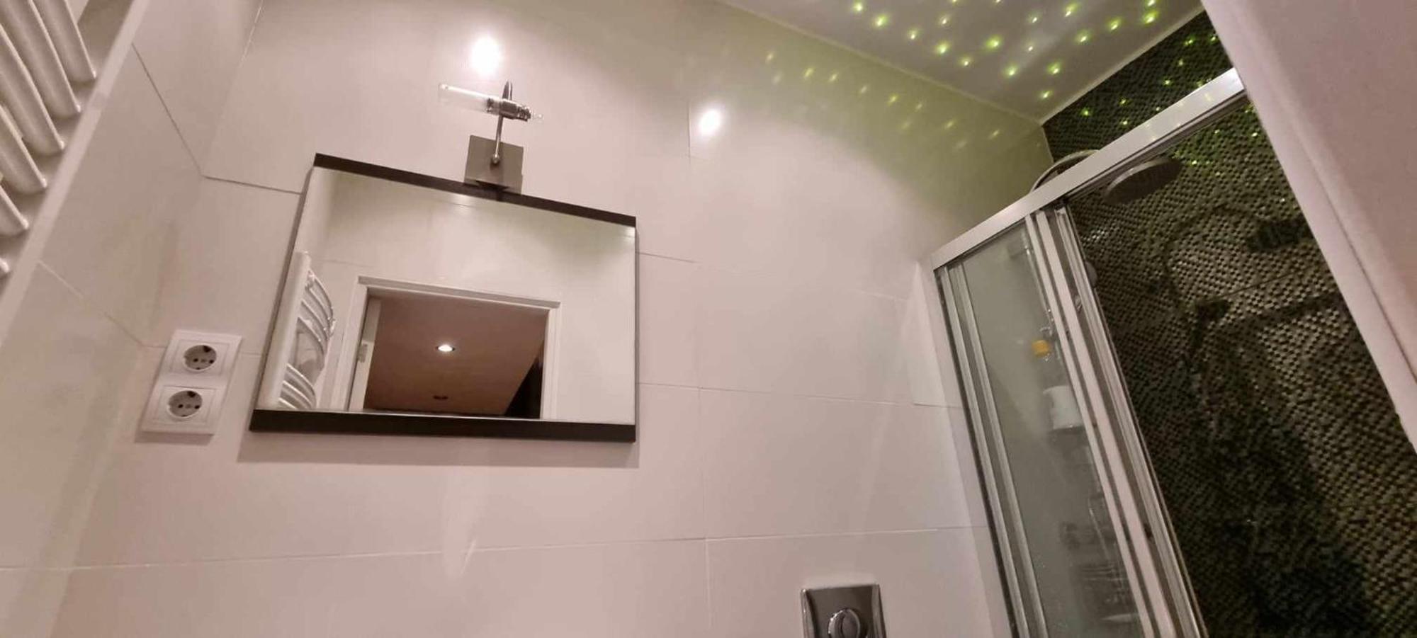 T & E Apartment Budapest Extérieur photo